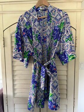 VTG Val Mode Robe Kimono 3/4 Sleeve Belted Blue Floral - Size Medium